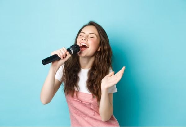 Cách Khắc Phục Giọng Hát Yếu: Hướng Dẫn Chi Tiết Để Giọng Hát Khỏe Mạnh, Tự Tin