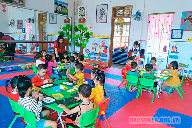 Dạy Hát Cháu Thương Chú Bộ Đội: Hướng Dẫn Toàn Diện Cho Giáo Viên Mầm Non