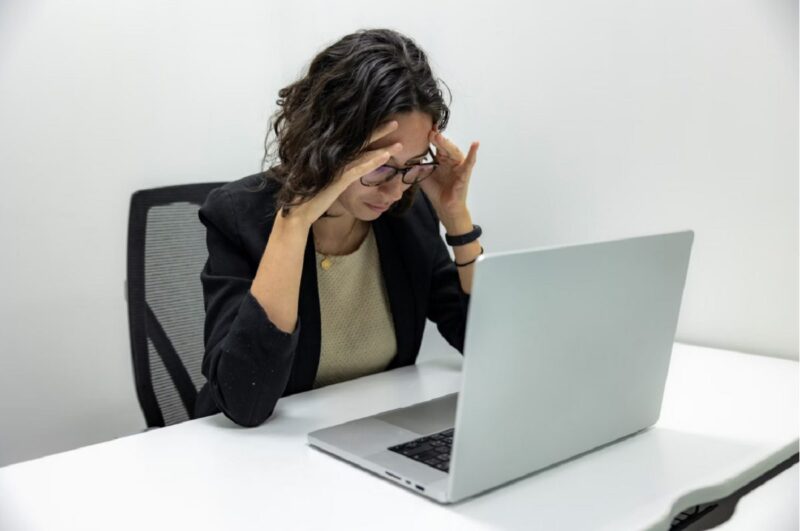 Lời Bài Hát Miền Tây Quê Tôi: Khám Phá Vẻ Đẹp Văn Hóa Miền Sông Nước