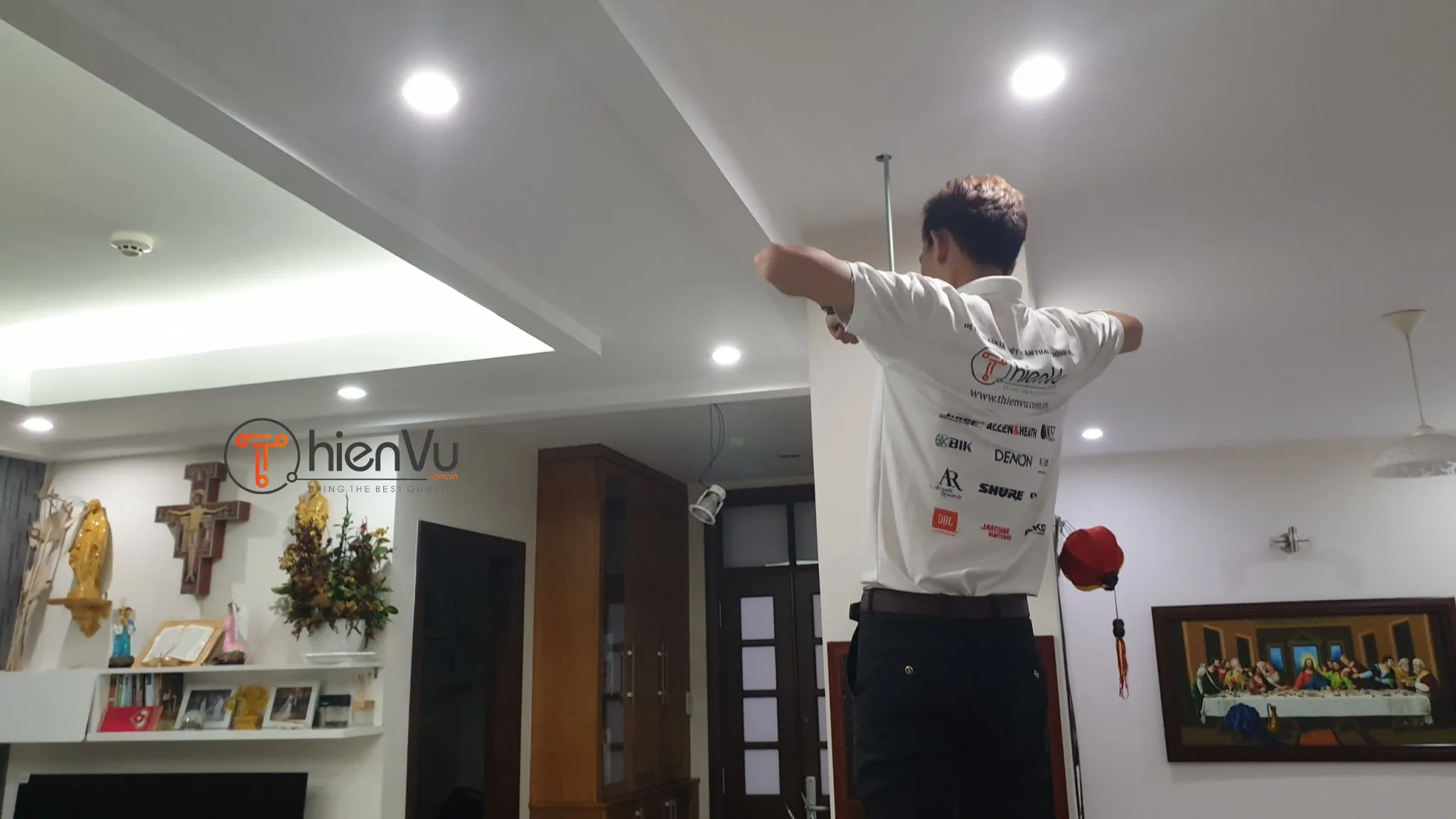 lắp đặt dàn karaoke chuyên nghiệp