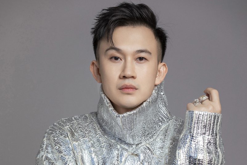 Phong Cách Âm Nhạc Độc Đáo Của Dương Triệu Vũ: Sự Kết Hợp Giữa Cổ Điển và Hiện Đại