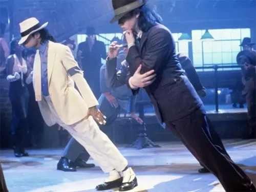 Vũ Đạo Của Michael Jackson: Moonwalk, AntiGravity Lean Và Những Bước Nhảy Biểu Tượng