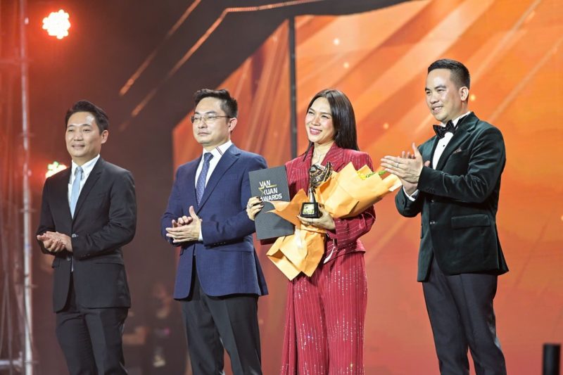 Giải Thưởng và Thành Tựu Âm Nhạc Của Mỹ Tâm: Sự Ghi Nhận Cho Tài Năng