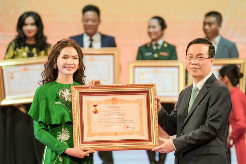 Giải thưởng và thành tựu của ca sĩ Phương Thảo: Sự công nhận tài năng