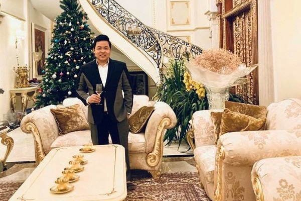 Đời tư của Quang Lê: Gia đình, tình cảm và những ồn ào