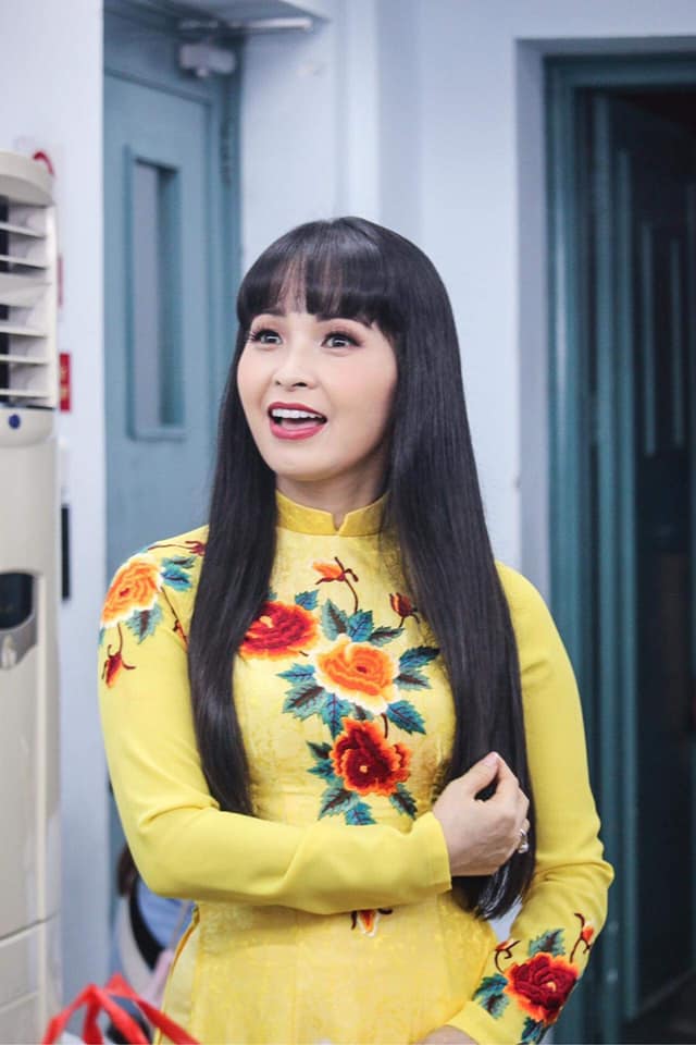 Trang Nhung: Tiểu Sử, Sự Nghiệp Âm Nhạc Và Đời Tư Của Nữ Ca Sĩ