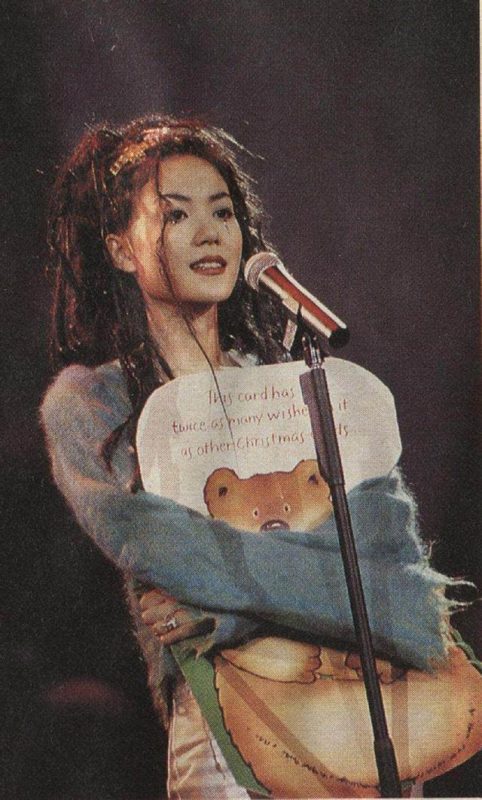 Vương Phi: Những Album Âm Nhạc Làm Nên Tên Tuổi