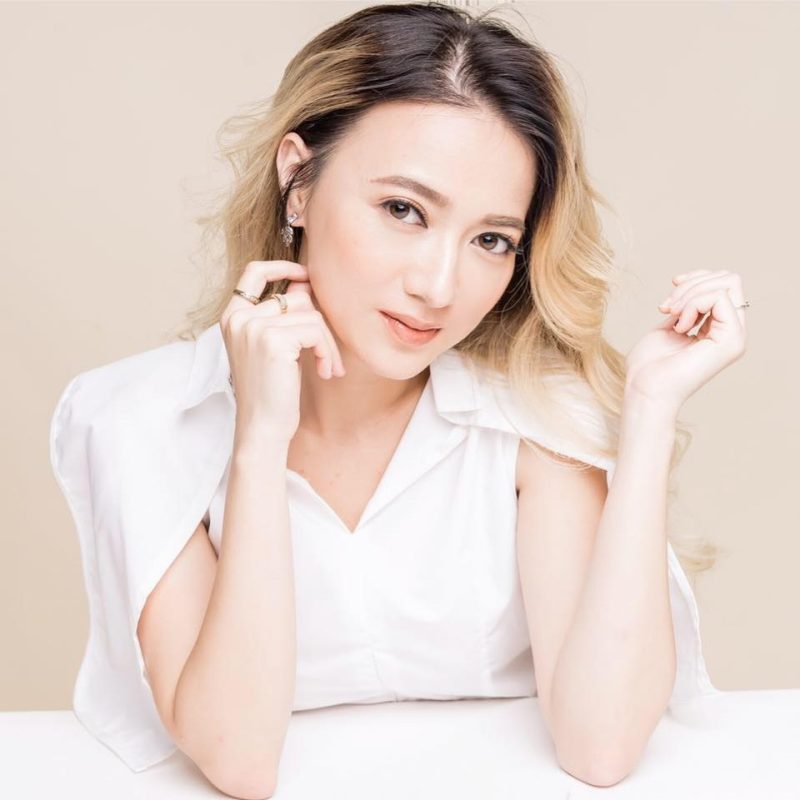 Giải Thưởng và Thành Tựu Âm Nhạc Của Xuân Nghi: Ghi Nhận Cho Tài Năng và Nỗ Lực