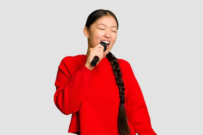 Luyện tập hát theo bài nhạc
