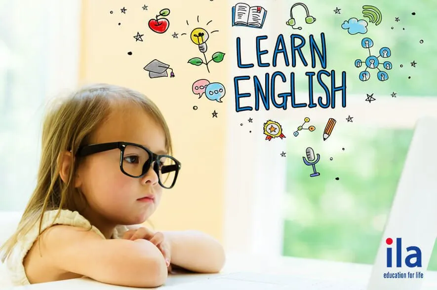 Việc học tiếng Anh của trẻ sẽ dễ dàng hơn khi học qua bài hát.