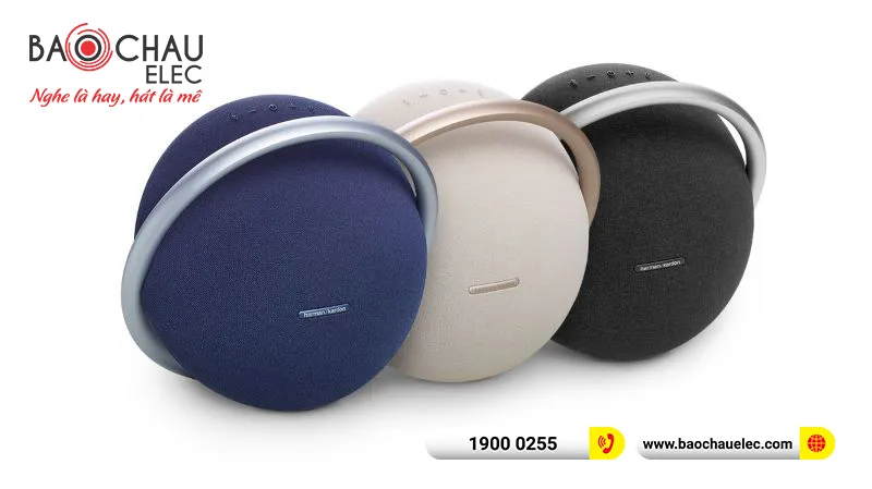 Loa Harman Kardon Onyx Studio 8 với thiết kế sang trọng đặt trong không gian hiện đại
