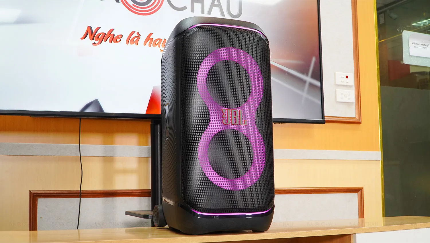 Loa JBL PartyBox Stage 320