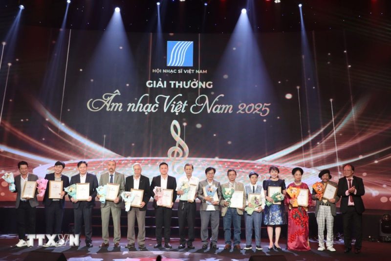 Giải thưởng và những đóng góp quan trọng của Đỗ Thuận cho nền âm nhạc Việt Nam