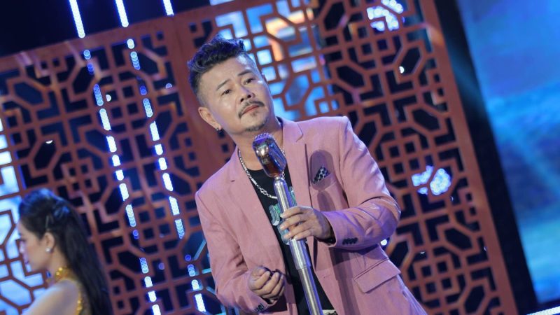 Phong cách âm nhạc đặc trưng: Dấu ấn riêng của Hồng Xương Long