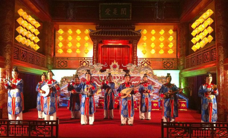 Di sản Âm nhạc và Vị trí của ông trong Lòng Công chúng