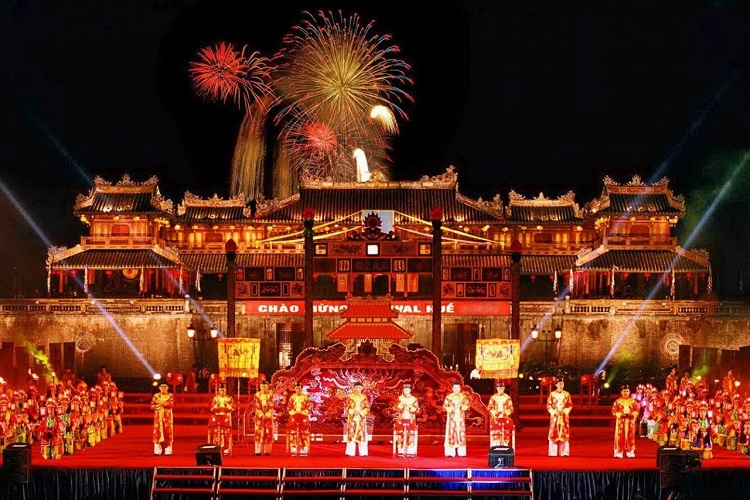 Phong cách sáng tác đặc trưng của Nhạc sĩ Nam Phương: Bậc thầy của sự lãng mạn và tinh tế