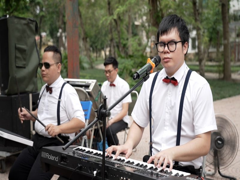 Nhạc sĩ Ngô Đức Hòa là ai? Hành trình từ ước mơ đến hiện thực âm nhạc