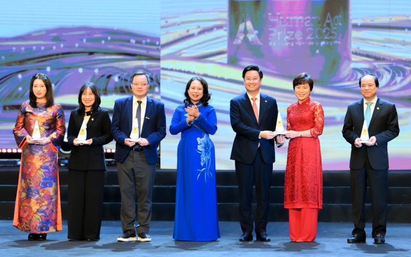 Giải thưởng, vinh danh và vị trí trong lòng công chúng