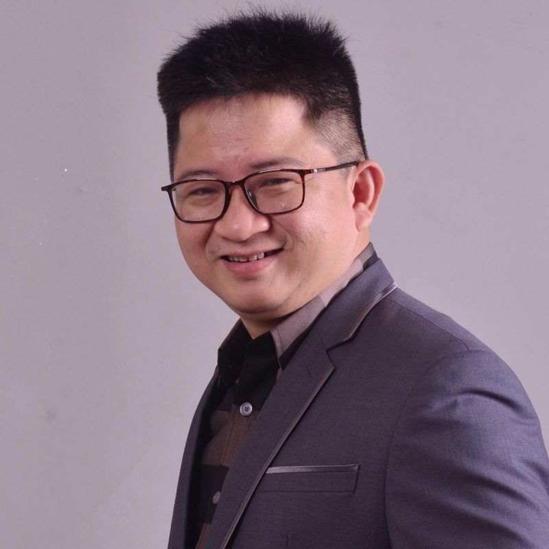 Những tuyệt phẩm làm nên tên tuổi nhạc sĩ Nguyễn Hoàng