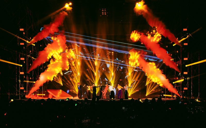 Hành trình Nhà sản xuất và Dấu ấn với 1989s Entertainment