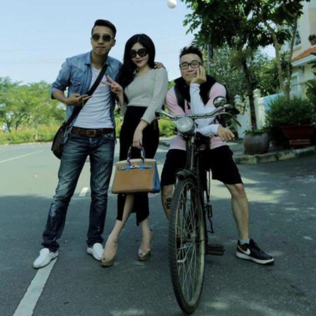 Anh không đòi quà - Only C ft