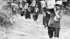 Cô Gái Sài Gòn Đi Tải Đạn - Vũ Dậu