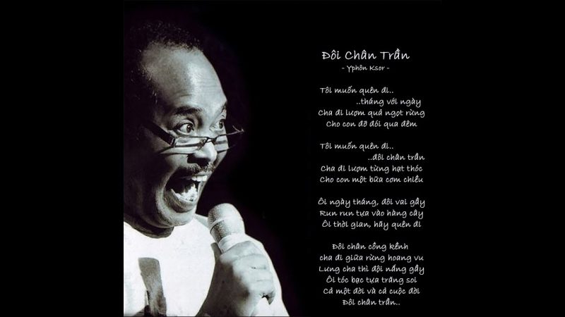 Đôi chân trần - Y Moan
