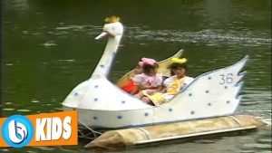 Em đi chơi thuyền - Ngọc Linh