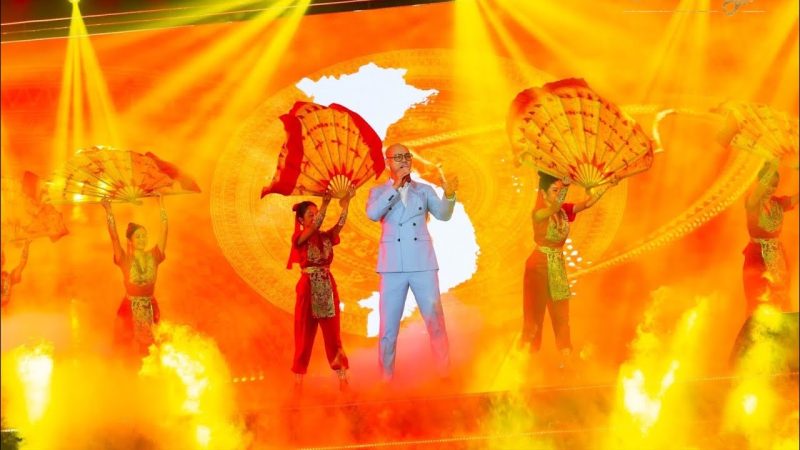 Hào Khí Việt Nam - Phan Đinh Tùng