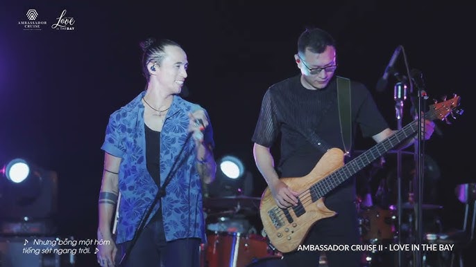 Người Đàn Bà Hóa Đá - Bức Tường
