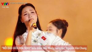 Nỗi Đau Giữa Hòa Bình - Hòa Minzy