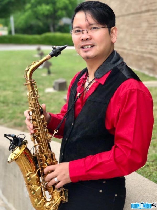nhạc sĩ tuấn hùng - Hình 2