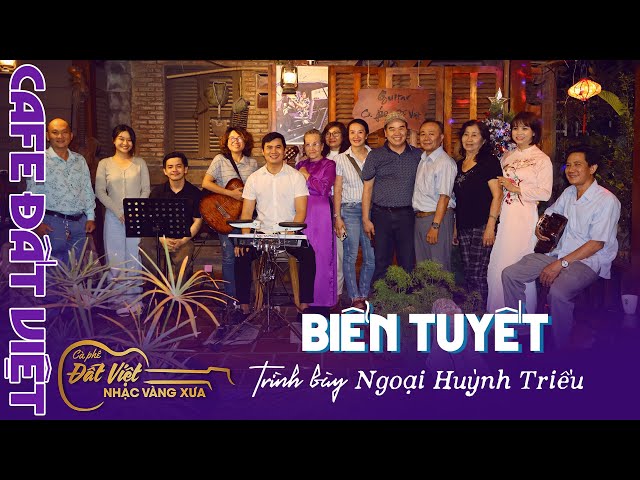 Biển Tuyết - Nhiều ca sĩ đã thể hiện