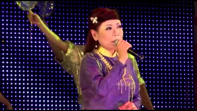 Hoa Núi - Nguyễn Bích Thảo