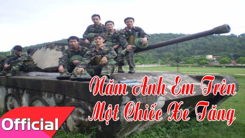 Năm anh em trên một chiếc xe tăng - Trọng Hinh