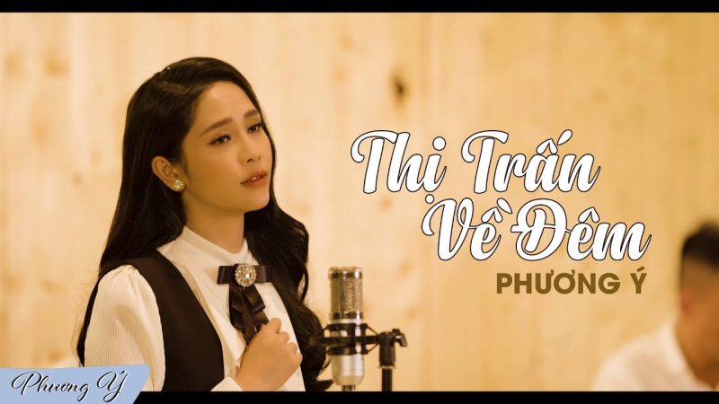 Thị Trấn Về Đêm - Huy Phong