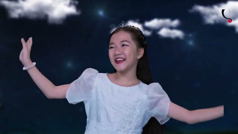 Trăng Tròn Tròn - Bé Thoại Nghi