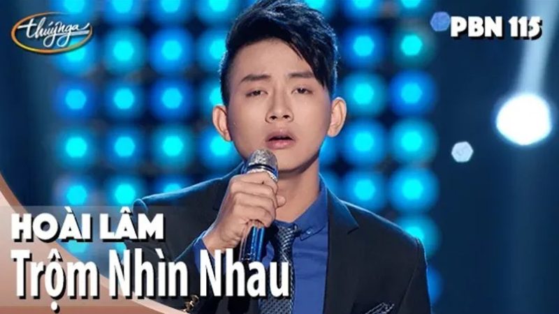 Trộm Nhìn Nhau - Hoài Lâm