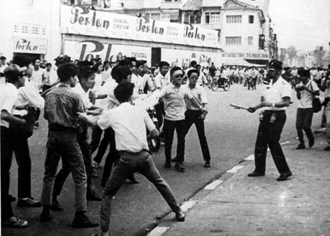 Dậy mà đi - Hợp ca nam nữ Đài TNVN