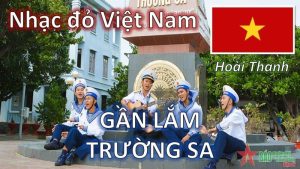 Gần lắm Trường Sa - Hoài Thanh