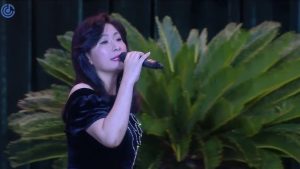 Những bàn chân lặng lẽ - Thùy Dung