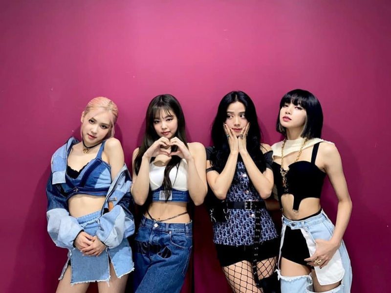 Pretty Savage - BLACKPINK