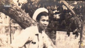 Vùng biển trời và màu áo em - Chế Linh