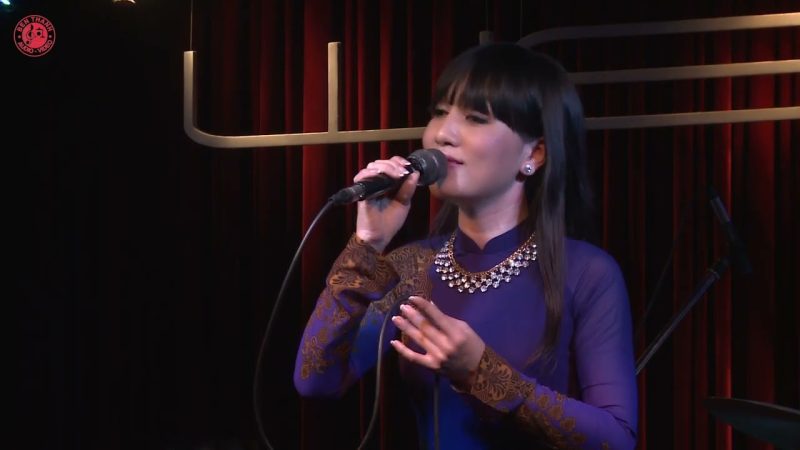 Sương Lạnh Chiều Đông - Hà Vân